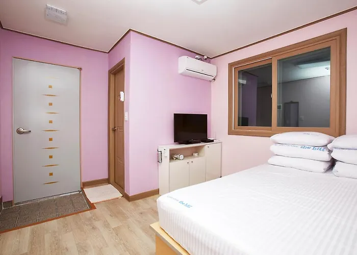 Guesthouse The Hill