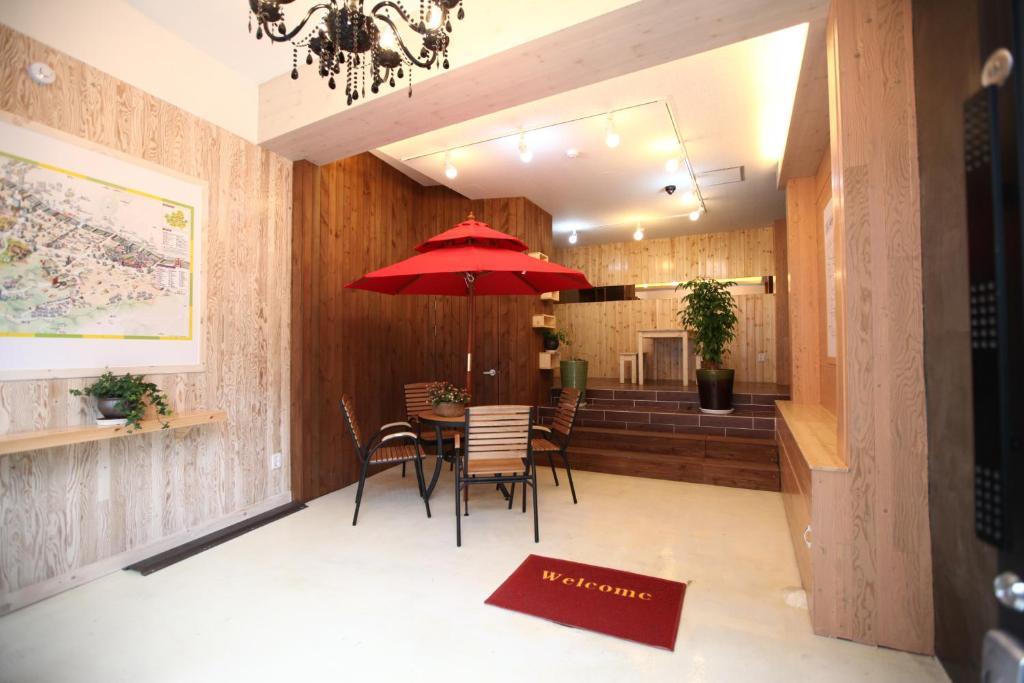 The Hill Guest house 2*