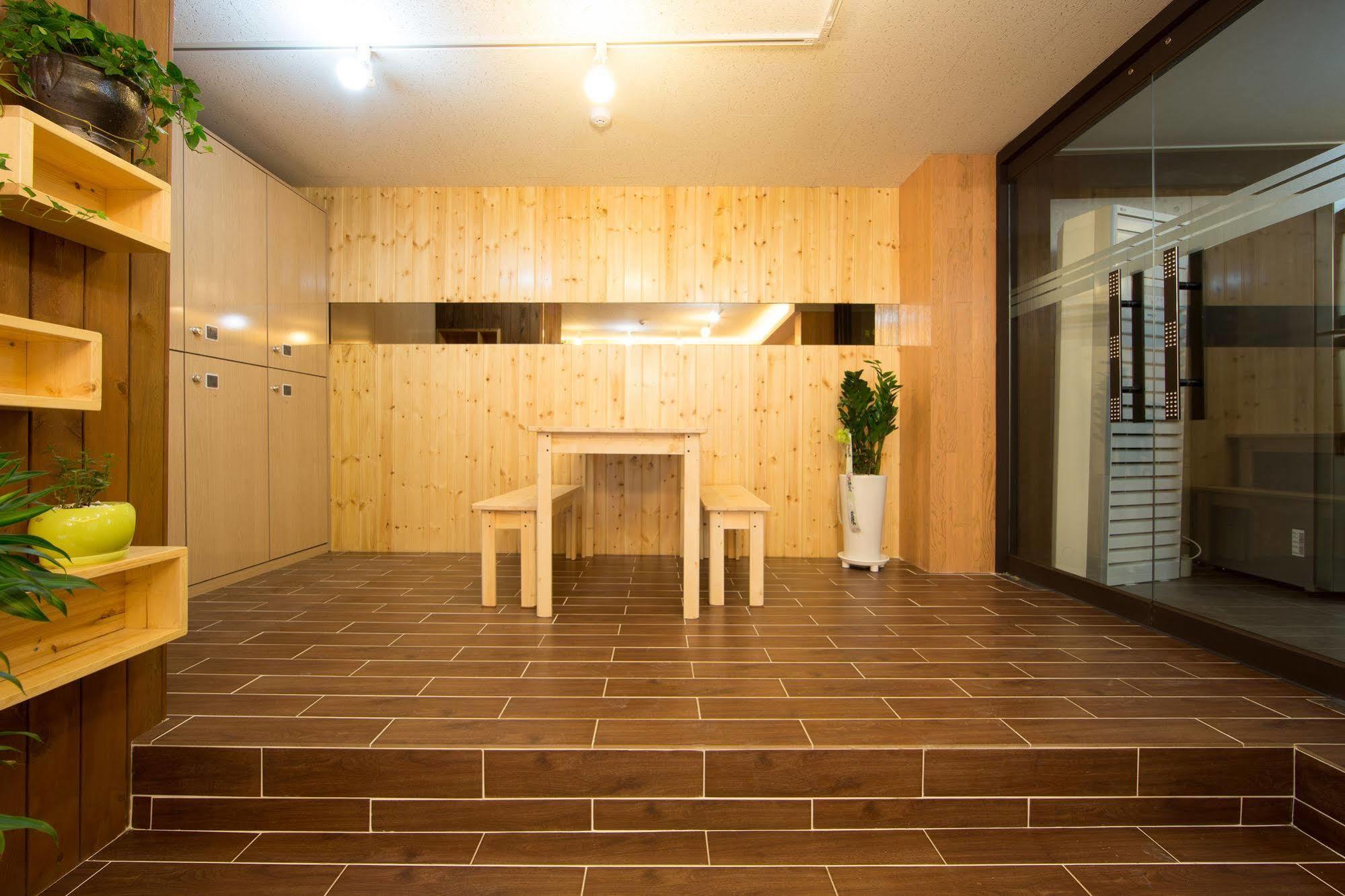 Guest house The Hill 2*